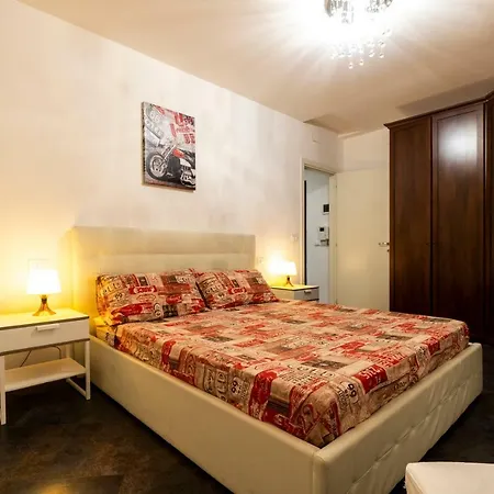 Relax Nazario Apartment Bologna